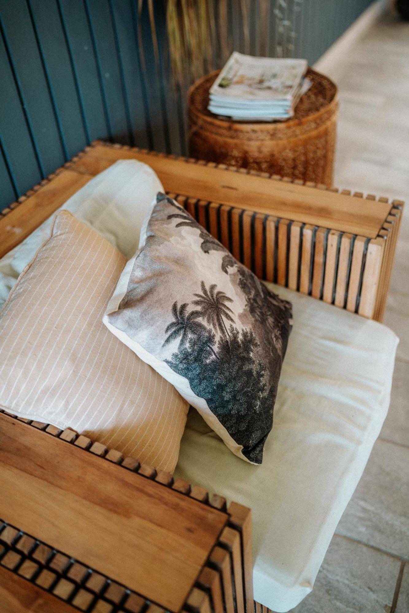 Villa Manika Vue Mer 르 물레 외부 사진